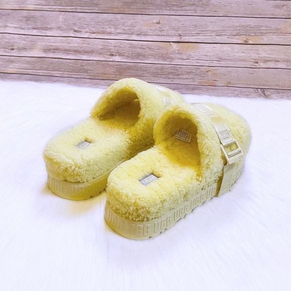 UGG Fluffita Platform Slides In Margarita - Picture 2 of 7